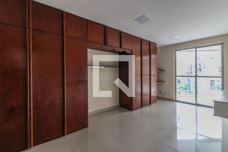 Apartamento à venda com 116m², 2 quartos e 1 vagaSuíte