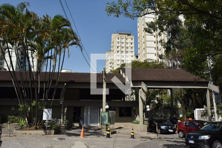 Apartamento à venda com 65m², 2 quartos e 1 vagaFachada e portaria