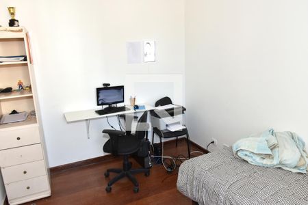 Apartamento à venda com 65m², 2 quartos e 1 vagaQuarto 2