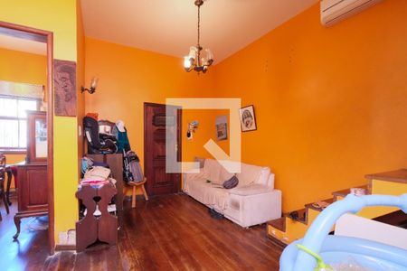 Sala de casa à venda com 3 quartos, 253m² em Grajau, Rio de Janeiro