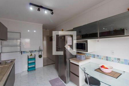 Casa à venda com 200m², 3 quartos e 3 vagasCozinha 