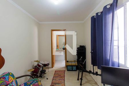 Suíte 1 de casa à venda com 3 quartos, 200m² em Vila Salete, São Paulo