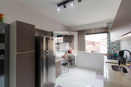 Casa à venda com 200m², 3 quartos e 3 vagasCozinha 