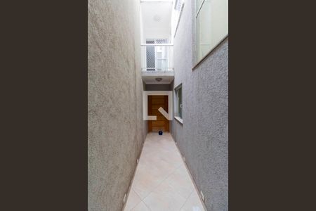 Casa à venda com 200m², 3 quartos e 3 vagasCorredor 