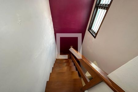 Escadas de casa à venda com 3 quartos, 176m² em Canudos, Novo Hamburgo