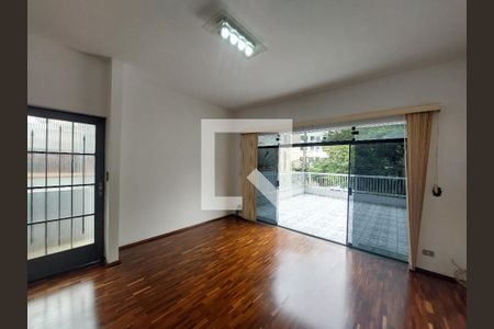 Sala de casa à venda com 3 quartos, 167m² em Jardim Prudência, São Paulo