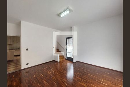 Sala de casa à venda com 3 quartos, 167m² em Jardim Prudência, São Paulo