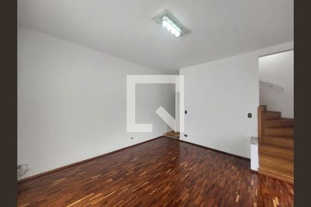 Sala de casa à venda com 3 quartos, 167m² em Jardim Prudência, São Paulo