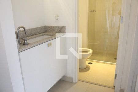 Apartamento à venda com 71m², 2 quartos e 2 vagasBanheiro Social