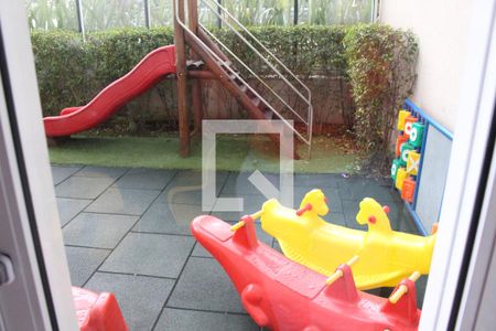 Apartamento à venda com 71m², 2 quartos e 2 vagasÁrea comum - Playground