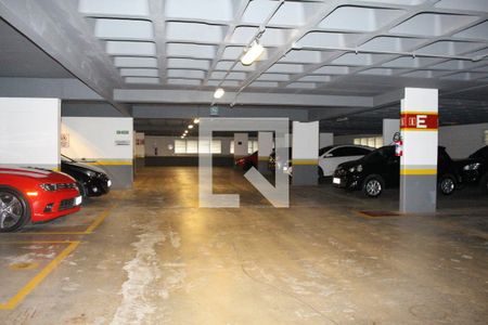 Apartamento à venda com 71m², 2 quartos e 2 vagasGaragem