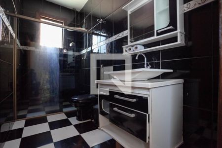 Casa para alugar com 250m², 4 quartos e 4 vagasBanheiro social 1