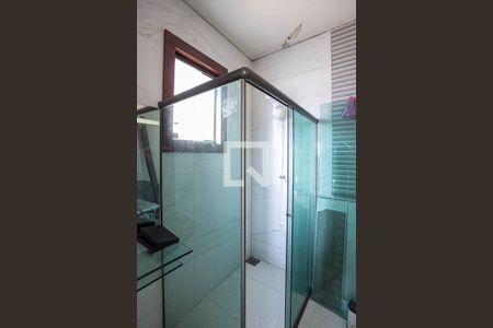 Casa para alugar com 250m², 4 quartos e 4 vagasBanheiro da suíte