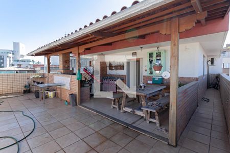 Apartamento à venda com 186m², 3 quartos e 2 vagasCobertura