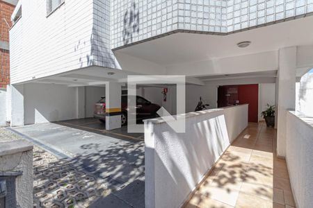 Apartamento à venda com 186m², 3 quartos e 2 vagasEntrada