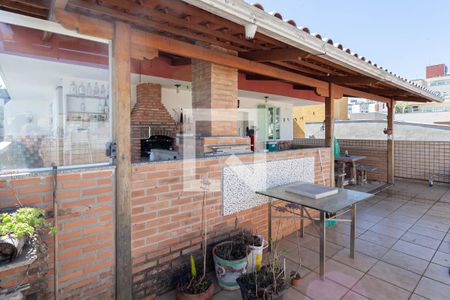 Apartamento à venda com 186m², 3 quartos e 2 vagasCobertura