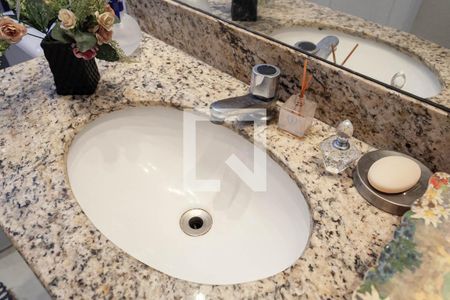 Apartamento à venda com 186m², 3 quartos e 2 vagasBanheiro social 1 