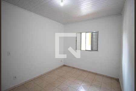 quarto 2 de casa para alugar com 2 quartos, 55m² em Vila Monte Santo, São Paulo
