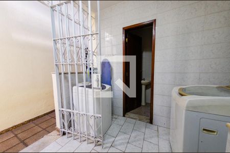 Casa para alugar com 38m², 1 quarto e 1 vaga Casa para alugar com 38m², 1 quarto e 1 vagaLavanderia