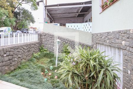 Casa à venda com 411m², 3 quartos e 9 vagasEntrada