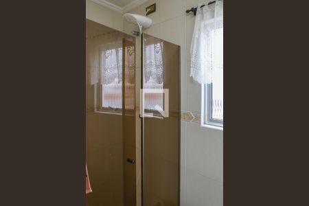 Casa à venda com 411m², 3 quartos e 9 vagasBanheiro da Suíte 2