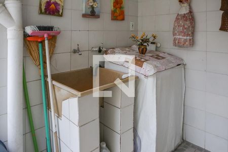 Casa à venda com 411m², 3 quartos e 9 vagasÁrea de Serviço e Quintal