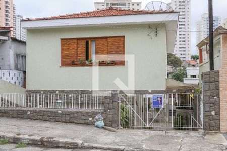Casa à venda com 411m², 3 quartos e 9 vagasFachada