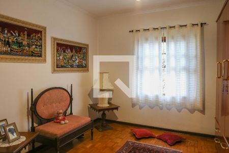 Casa à venda com 411m², 3 quartos e 9 vagasQuarto