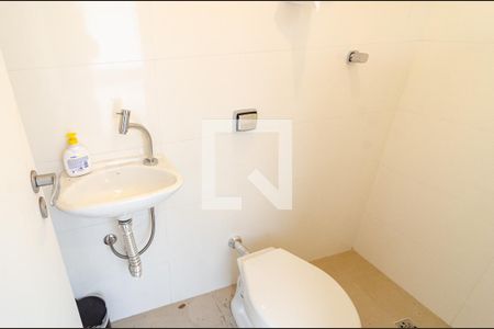 Casa à venda com 394m², 3 quartos e 3 vagasBanheiro de Serviço