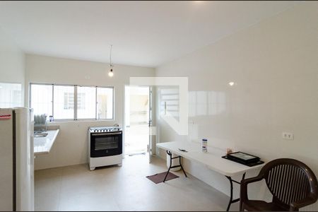 Casa à venda com 394m², 3 quartos e 3 vagasCozinha