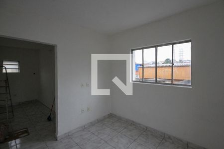 Sala de casa para alugar com 2 quartos, 70m² em Vila California, São Paulo