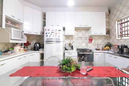 Casa à venda com 175m², 3 quartos e 3 vagasCozinha