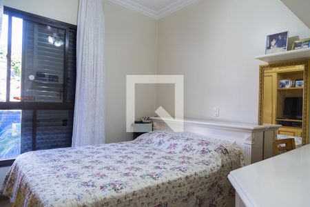 Apartamento à venda com 175m², 4 quartos e 3 vagasQuarto 2