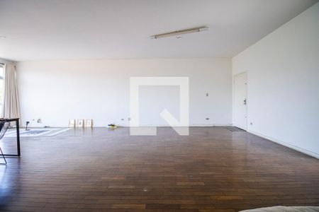 Apartamento à venda com 200m², 2 quartos e 1 vagaSala