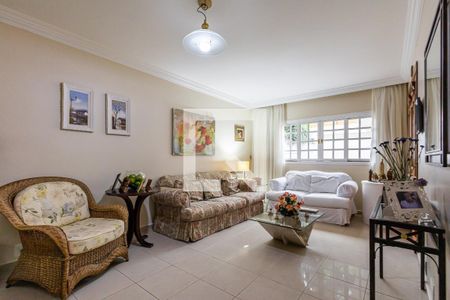 Sala de casa para alugar com 4 quartos, 180m² em Alto de Pinheiros, São Paulo