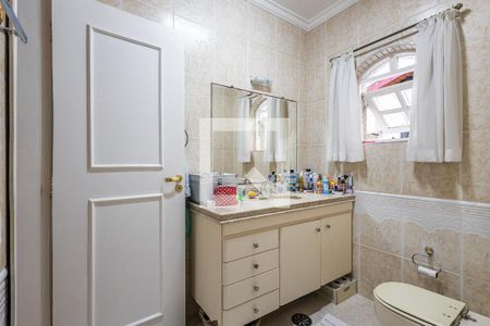 Banheiro da Suíte de casa para alugar com 4 quartos, 180m² em Alto de Pinheiros, São Paulo