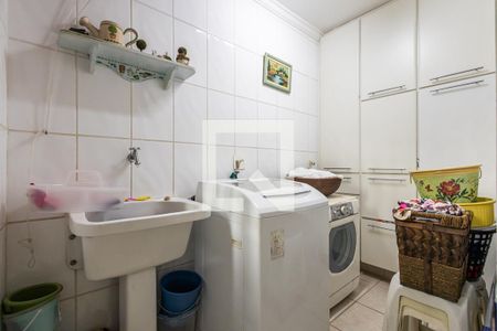 Casa para alugar com 180m², 4 quartos e 2 vagas Casa para alugar com 180m², 4 quartos e 2 vagasÁrea de Serviço