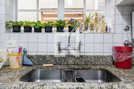 Casa para alugar com 180m², 4 quartos e 2 vagas Casa para alugar com 180m², 4 quartos e 2 vagasCozinha