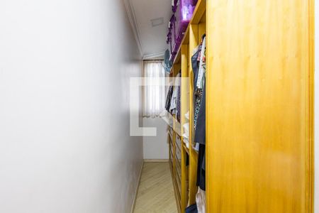 Casa para alugar com 180m², 4 quartos e 2 vagas Casa para alugar com 180m², 4 quartos e 2 vagasCloset da suíte