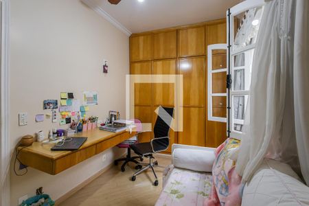 Casa para alugar com 180m², 4 quartos e 2 vagas Casa para alugar com 180m², 4 quartos e 2 vagasQuarto 2