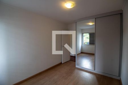 Quarto 1 de apartamento para alugar com 2 quartos, 71m² em Jardim das Acácias, São Paulo