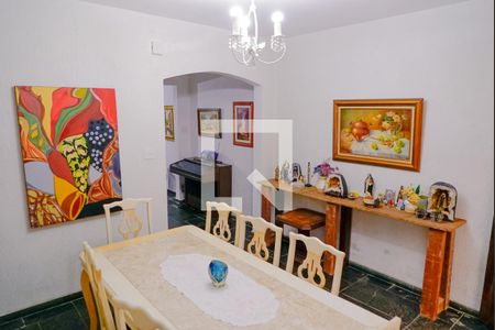 Casa à venda com 160m², 2 quartos e 1 vaga Casa à venda com 160m², 2 quartos e 1 vagaSala de Jantar