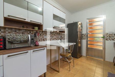 Casa à venda com 160m², 2 quartos e 1 vaga Casa à venda com 160m², 2 quartos e 1 vagaCozinha