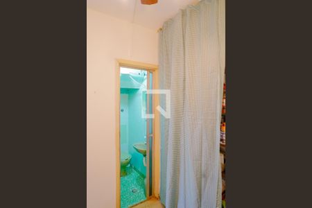 Casa à venda com 160m², 2 quartos e 1 vaga Casa à venda com 160m², 2 quartos e 1 vagaQuarto de Serviço