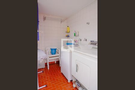 Casa à venda com 160m², 2 quartos e 1 vaga Casa à venda com 160m², 2 quartos e 1 vagaÁrea de Serviço