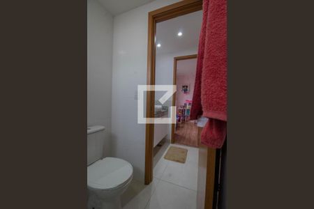 Apartamento à venda com 167m², 4 quartos e 2 vagasBanheiro da Suíte 1 e 2  