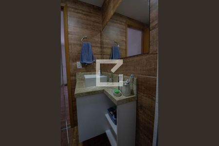 Apartamento à venda com 167m², 4 quartos e 2 vagasBanheiro 3