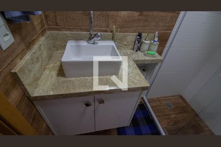 Apartamento à venda com 167m², 4 quartos e 2 vagasBanheiro 3