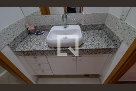 Apartamento à venda com 167m², 4 quartos e 2 vagasBanheiro da Suíte 1 e 2  