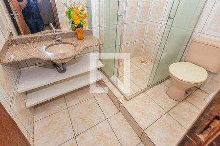 Casa à venda com 600m², 5 quartos e 6 vagasBanheiro